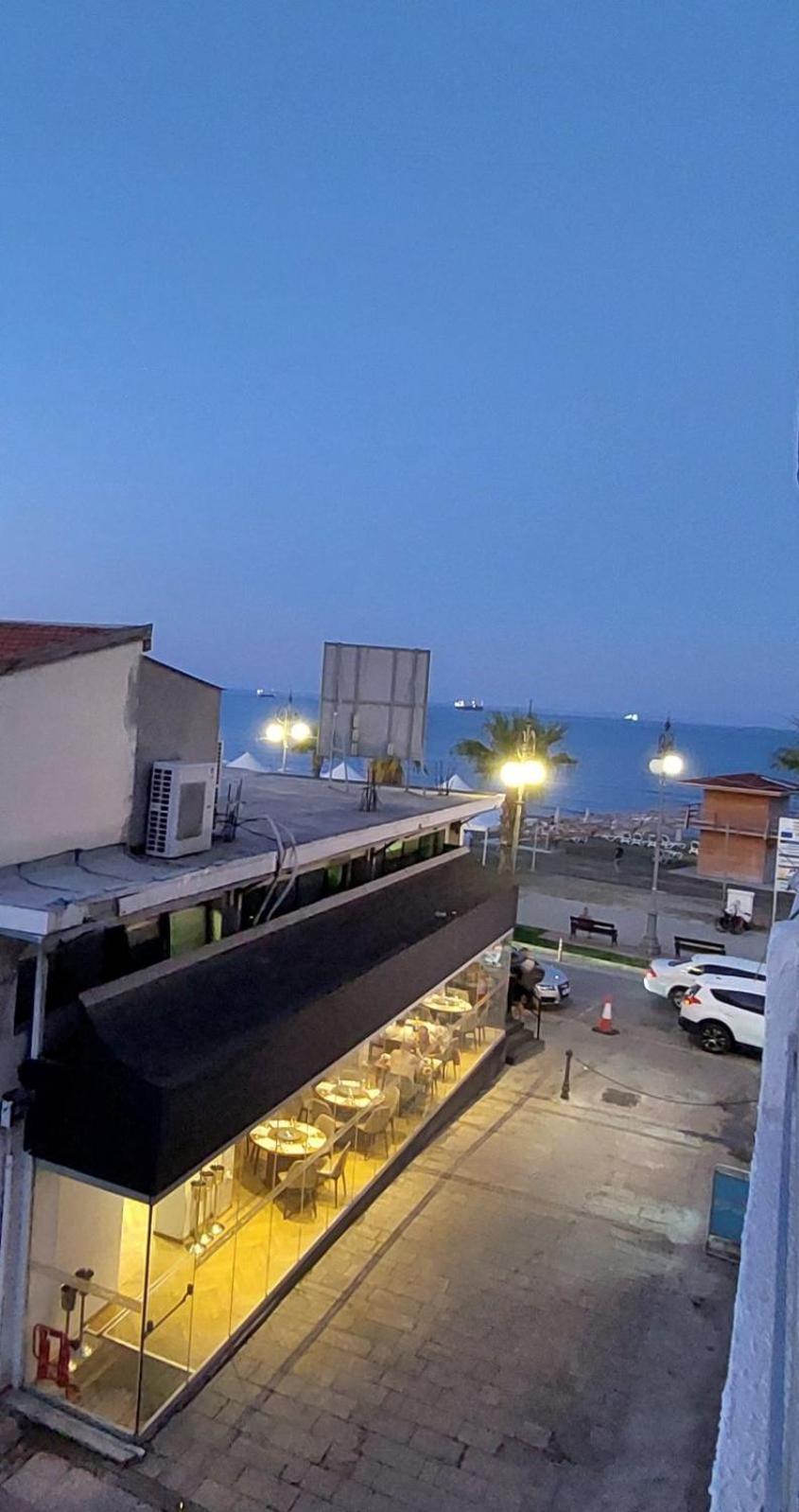 Paradise By The Sea Larnaka Exterior foto